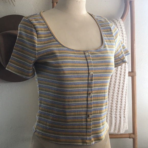 ❤️... Kith & Kin Top - Picture 2 of 3